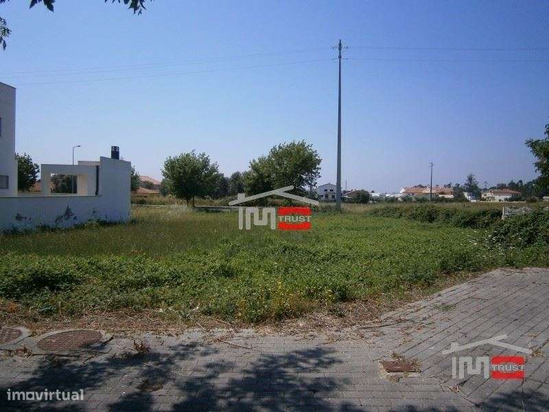 Terreno para construção - Grande imagem: 2/6