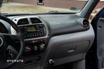 Toyota RAV4 2.0 D-4D Sol - 27