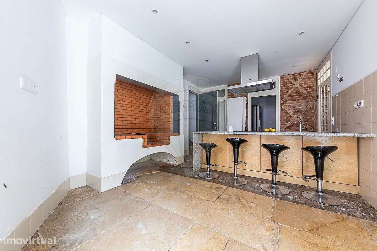 Moradia T10 para venda-34