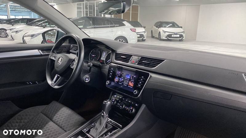 Skoda Superb 2.0 TDI 4x4 Style DSG - 4