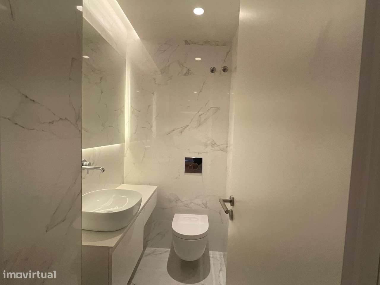 Penthouse T2 de Luxo Av. da República (Gaia)-15