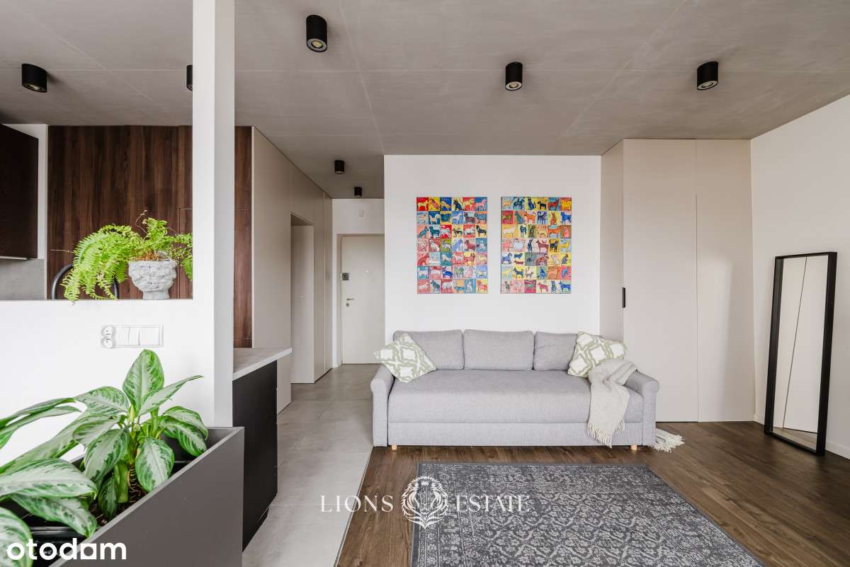 Ściana okien, zieleń i cisza|35m² na Mokotowskiej-0