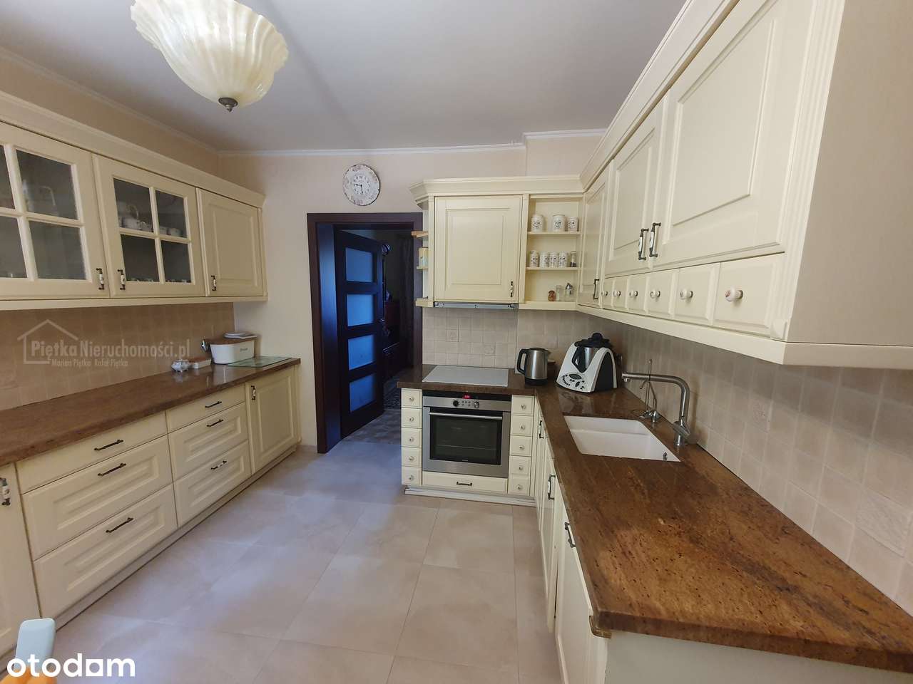 Dom 340m2 przy Puszczy Kampinoskiej + budynek usługowy 280m2-6