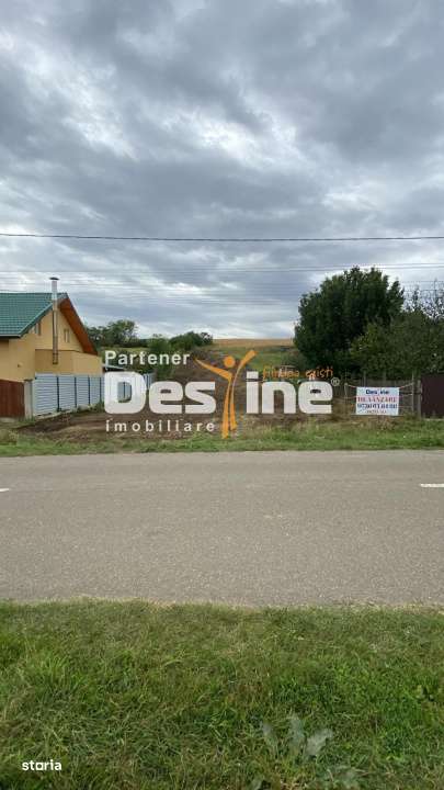 Ocazie - 1200 mp de teren intravilan cu utilitati asfalt Valea Lunga - Imagine principală: 3/5