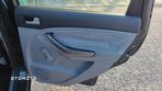 Ford C-MAX 1.6 Ambiente - 23