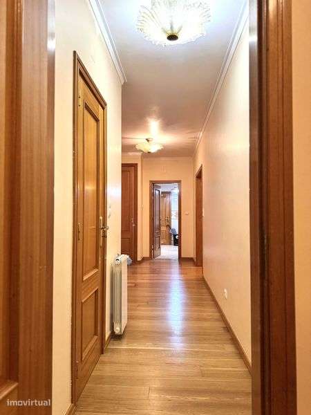 Apartamento T3 em condomínio privado c/piscina na Quinta da Beloura - Grande imagem: 4/12