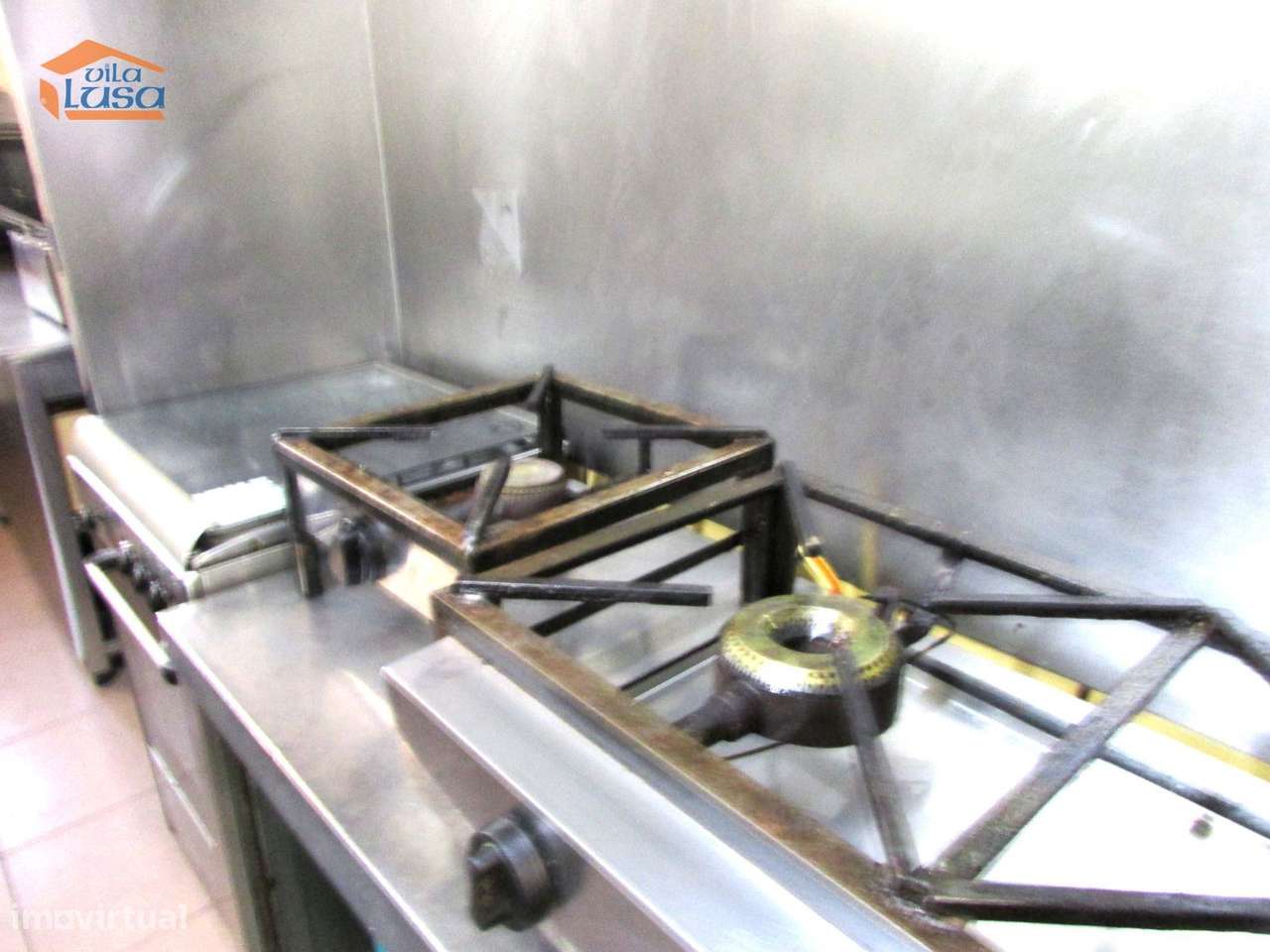 Café restaurante a funcionar - Grande imagem: 4/5