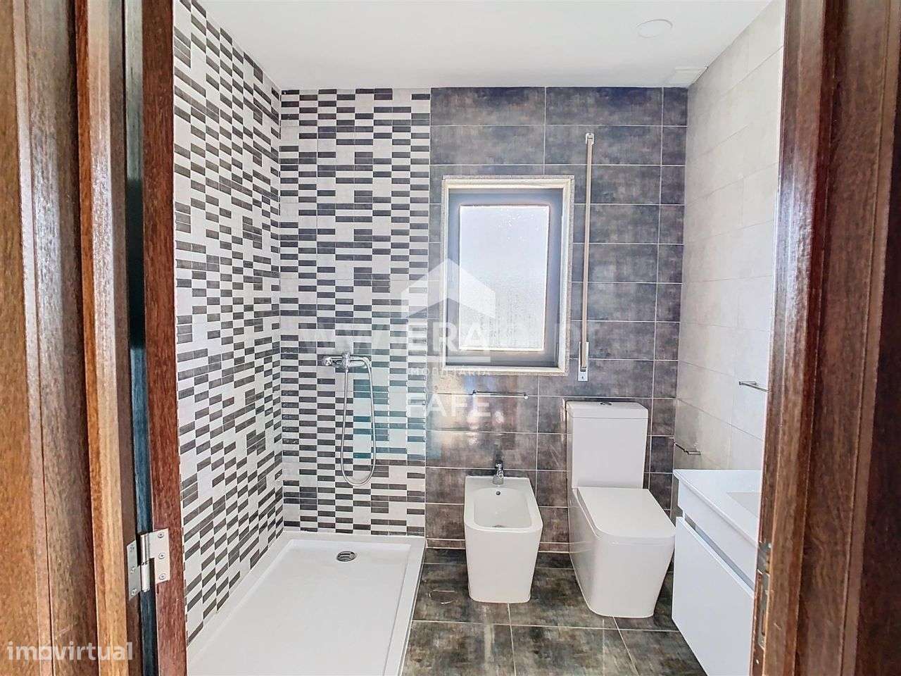 Moradia T3 em Regadas - Grande imagem: 5/19