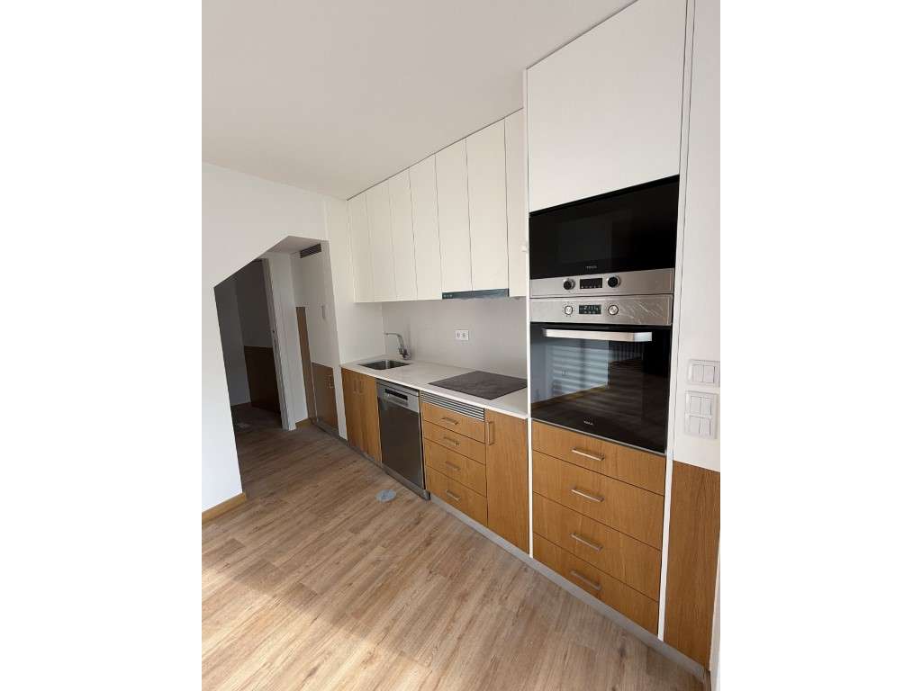 Moradia T2 Venda Aveiro > Glória e Vera Cruz-8