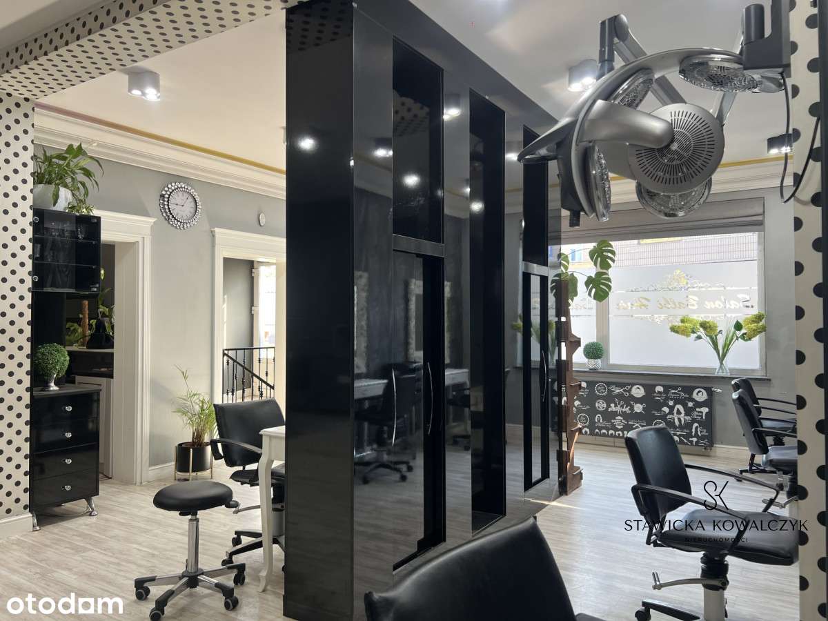 Przestronny lokal przy sądzie + garaż-5