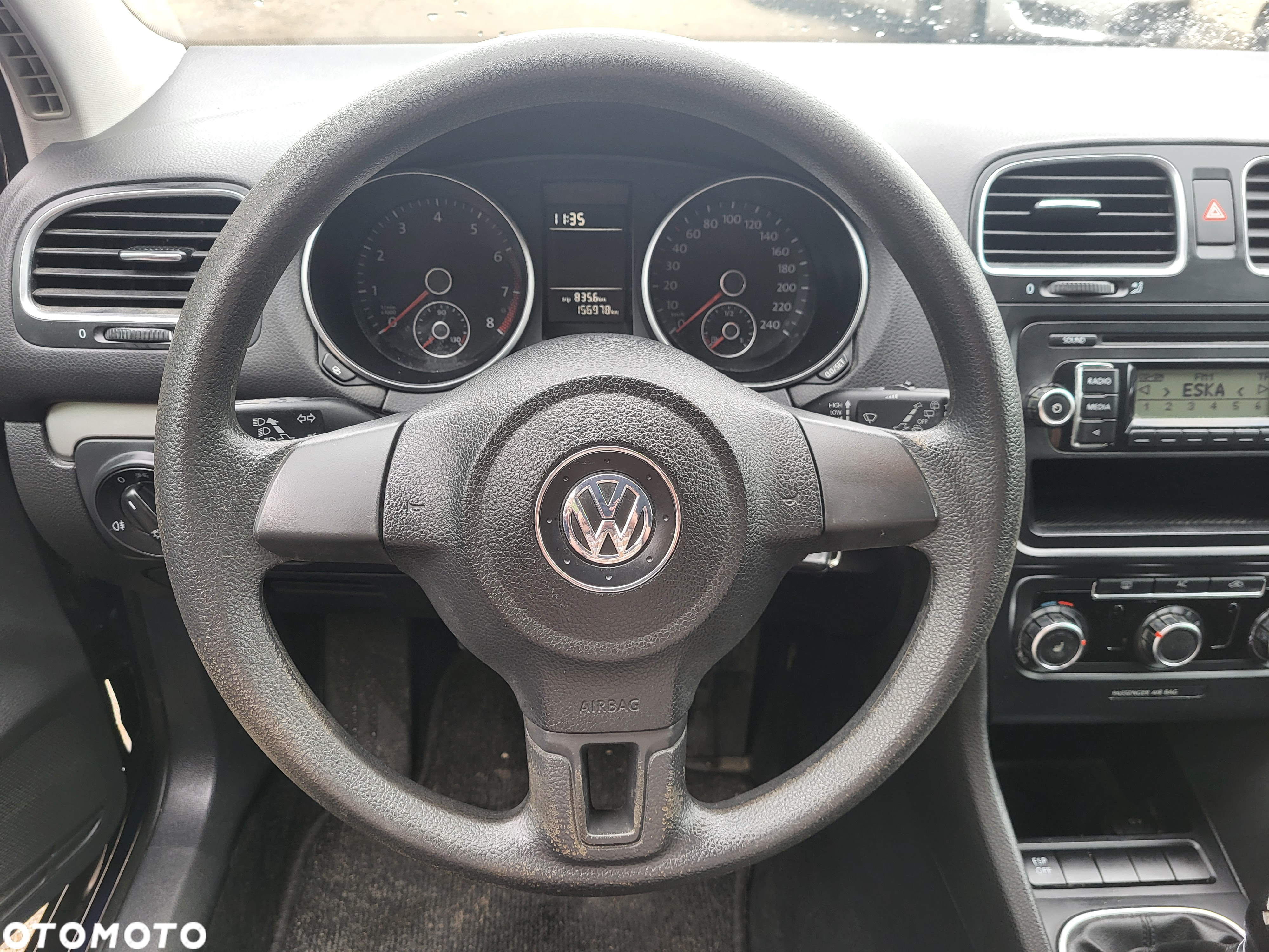 Volkswagen Golf - 27