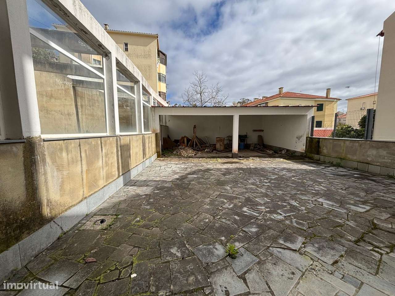 Moradia Geminada de Excelência em Vale Flores – Feijó, Almada-10