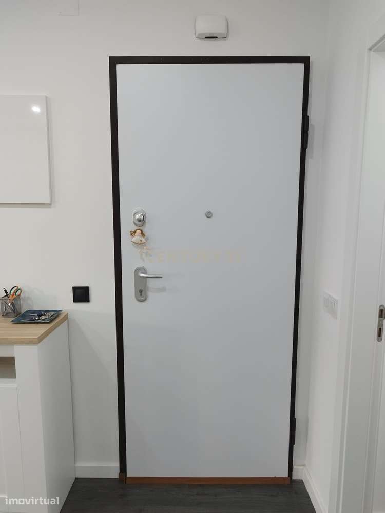 Apartamento Totalmente Remodelado, em Verderena, Barreiro-11