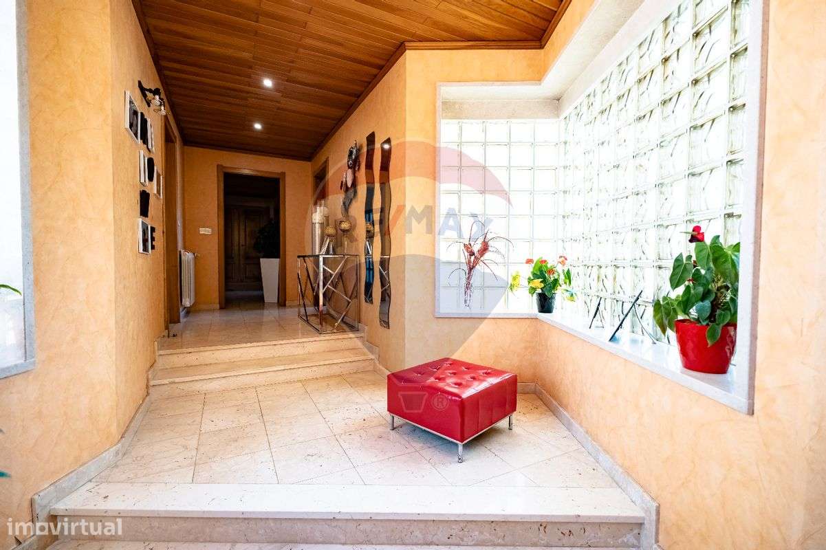 Moradia T4 para venda - Grande imagem: 2/35