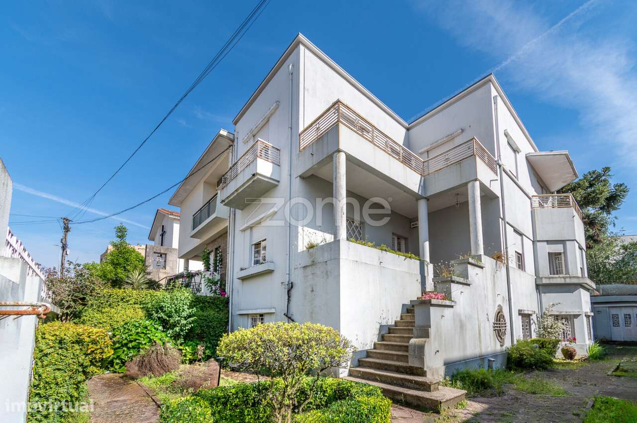 Moradia Clássica nas Antas - Grande imagem: 3/56