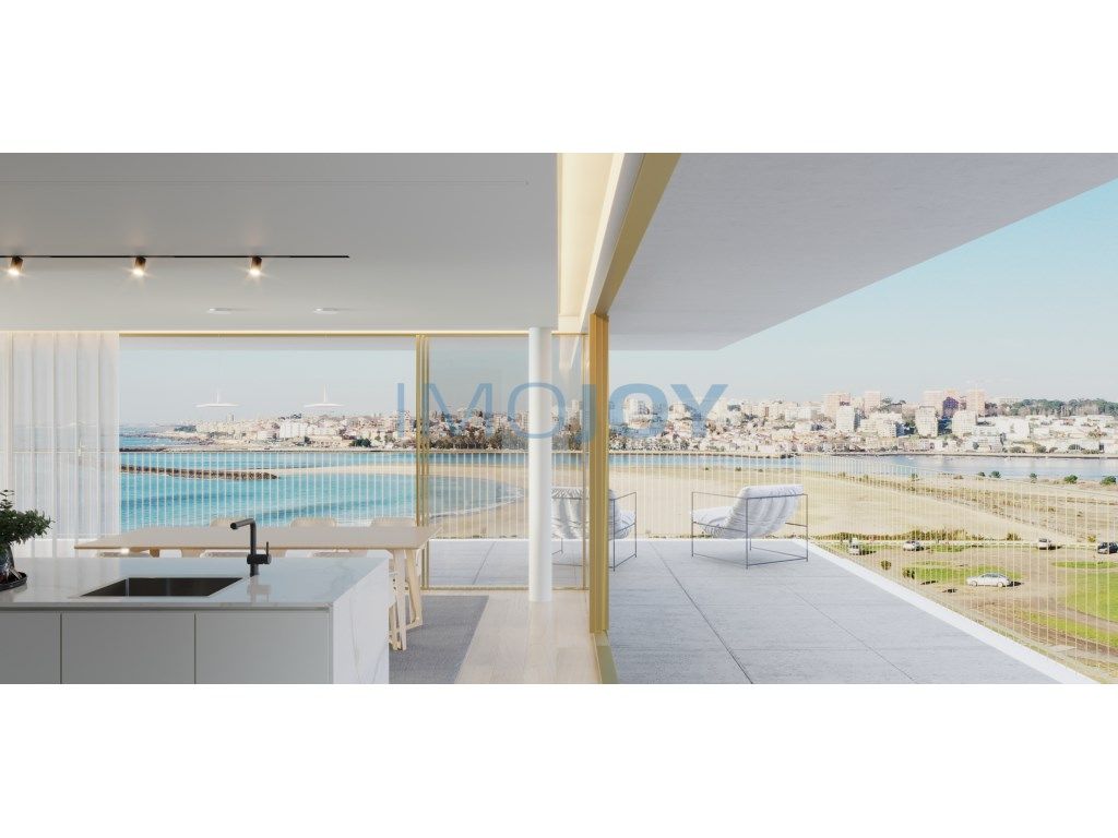 Apartamento T3 em Construção Com Vista Mar na Foz do Douro