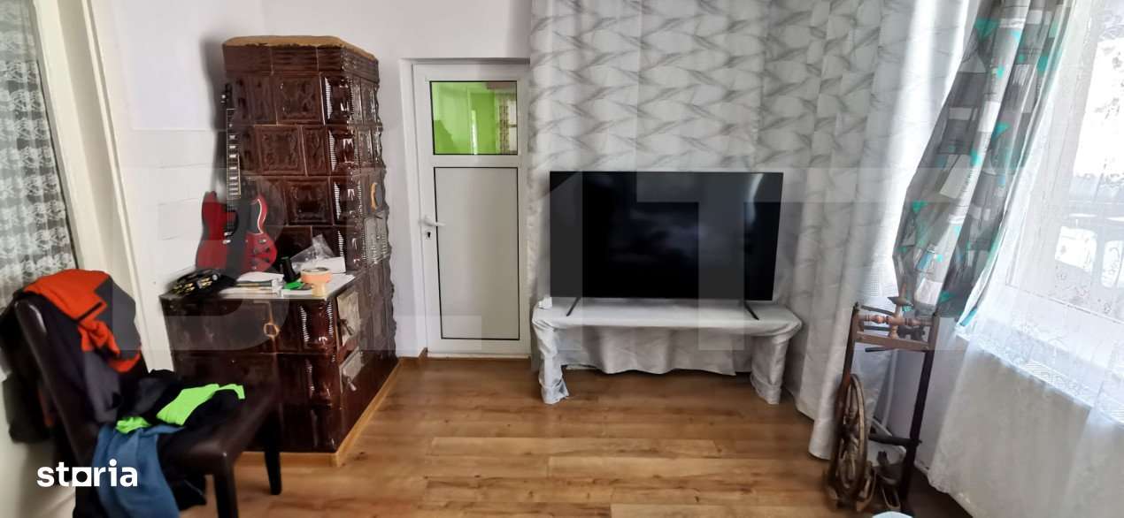 Casa renovabila de 127 mp, cu 2100 mp teren, localizata central in Lun - Imagine principală: 4/16