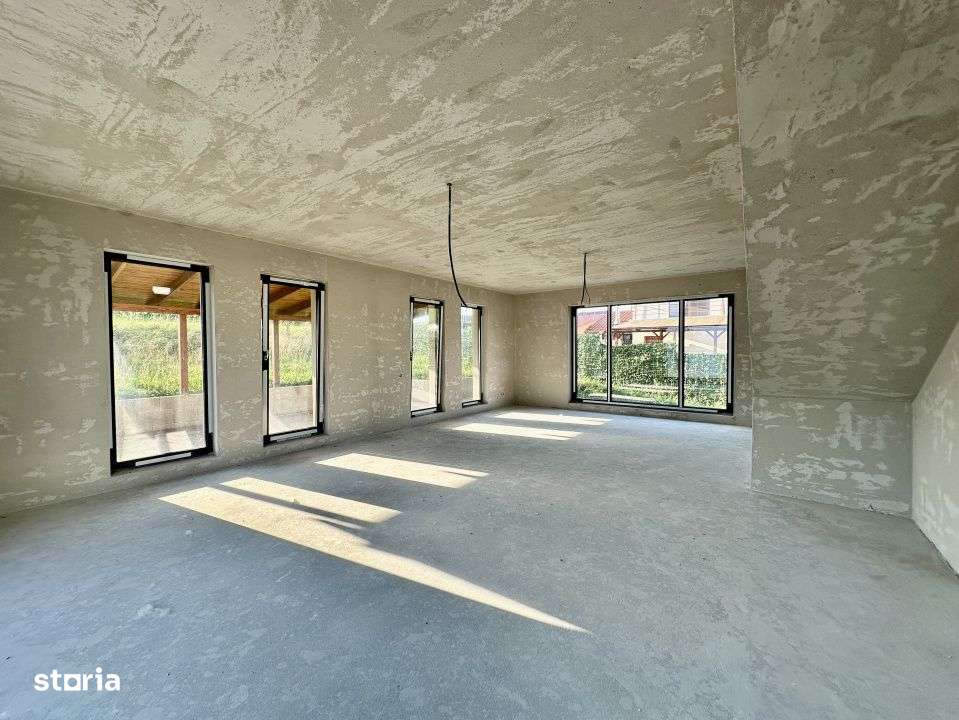 Casa superba in Salicea, 245 m2 utili, 600 m2 teren - Imagine principală: 3/17