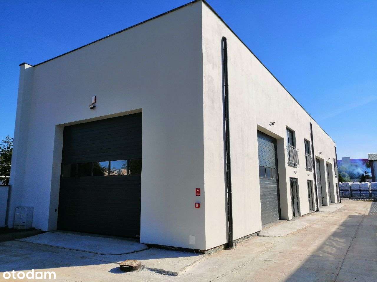 Pow. Magzynowa z częścią Biurową 110 m2