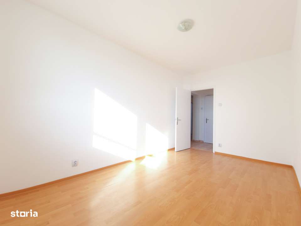 Totul la Picioare: Școala, Metrou, Piata, Parc-Apartament 3 Camere-Tr-5