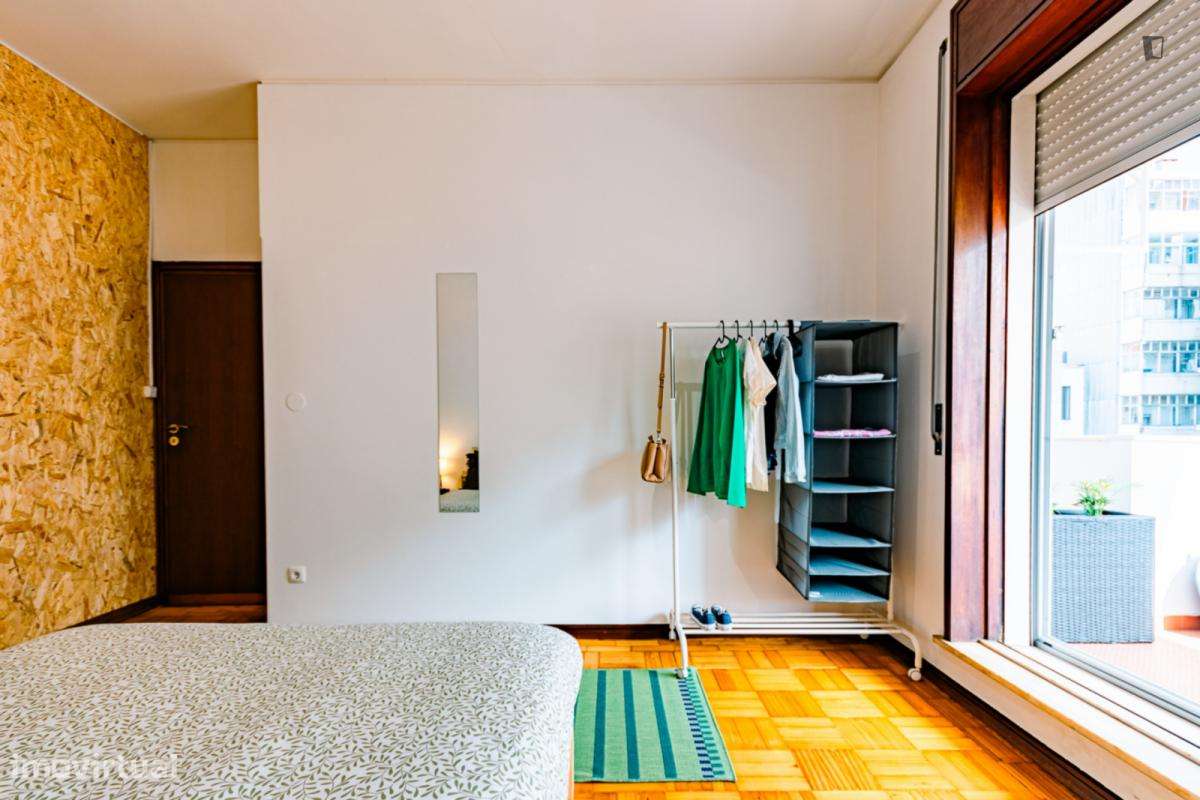 Quarto - localizado em Ramalde Porto - Grande imagem: 5/8