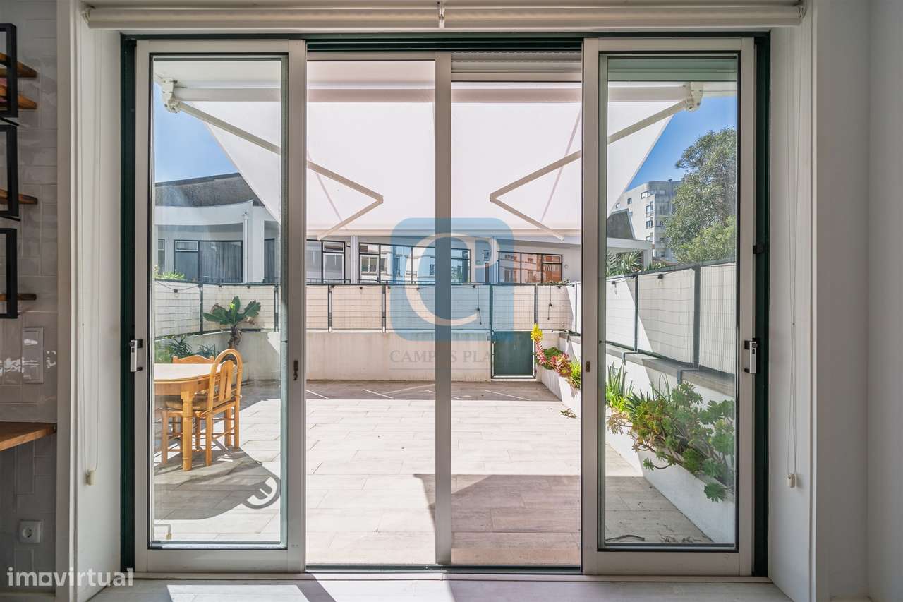 Apartamento T1 com terraço em Leça da Palmeira-7