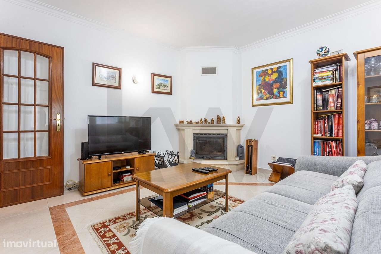 T3 com Varandas, Lareira e Arrecadação | São Marcos - Grande imagem: 5/27