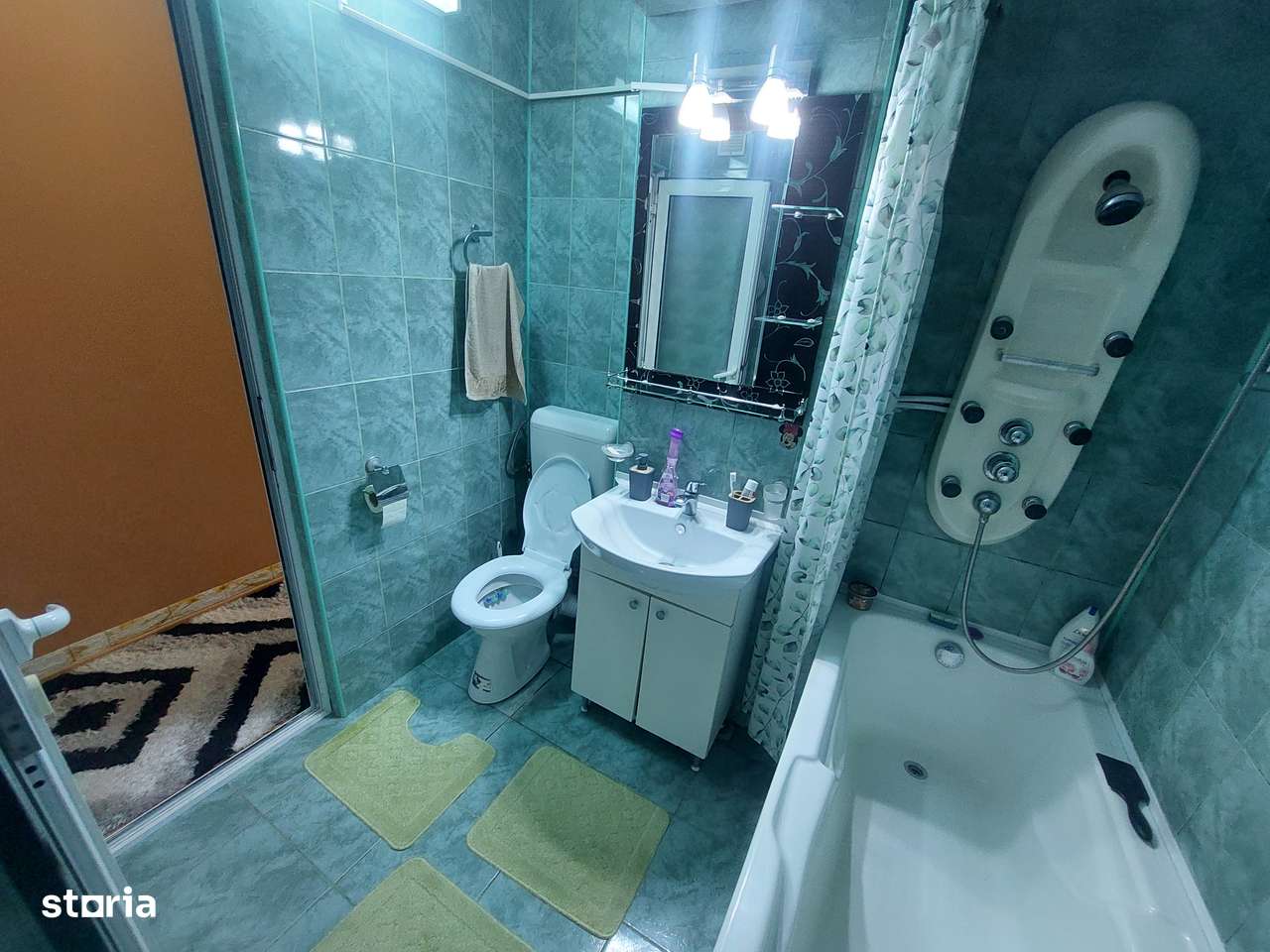 Vindem Apartament 2 camere Robea  mobilat si utilat cu Balcon mare-3