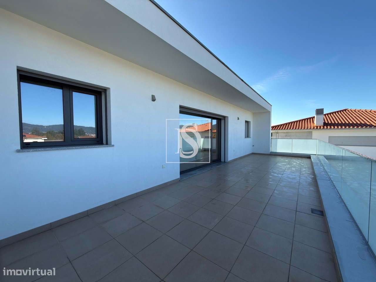 Moradia Individual T4 de Luxo | Classe A+ | Ponte – Guimarães - Grande imagem: 5/48