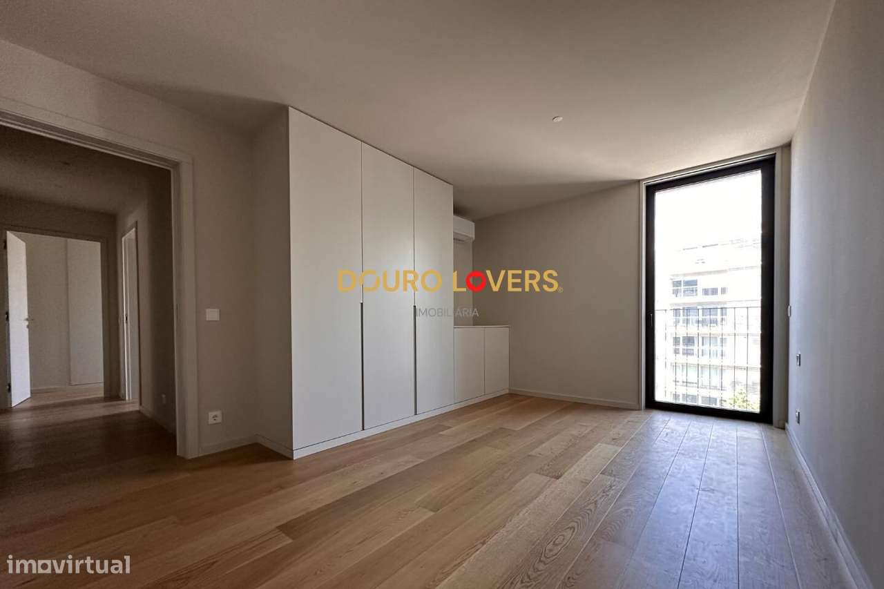 Apartamento T3 nos Jardins d’Arrábida, Vila Nova de Gaia-12