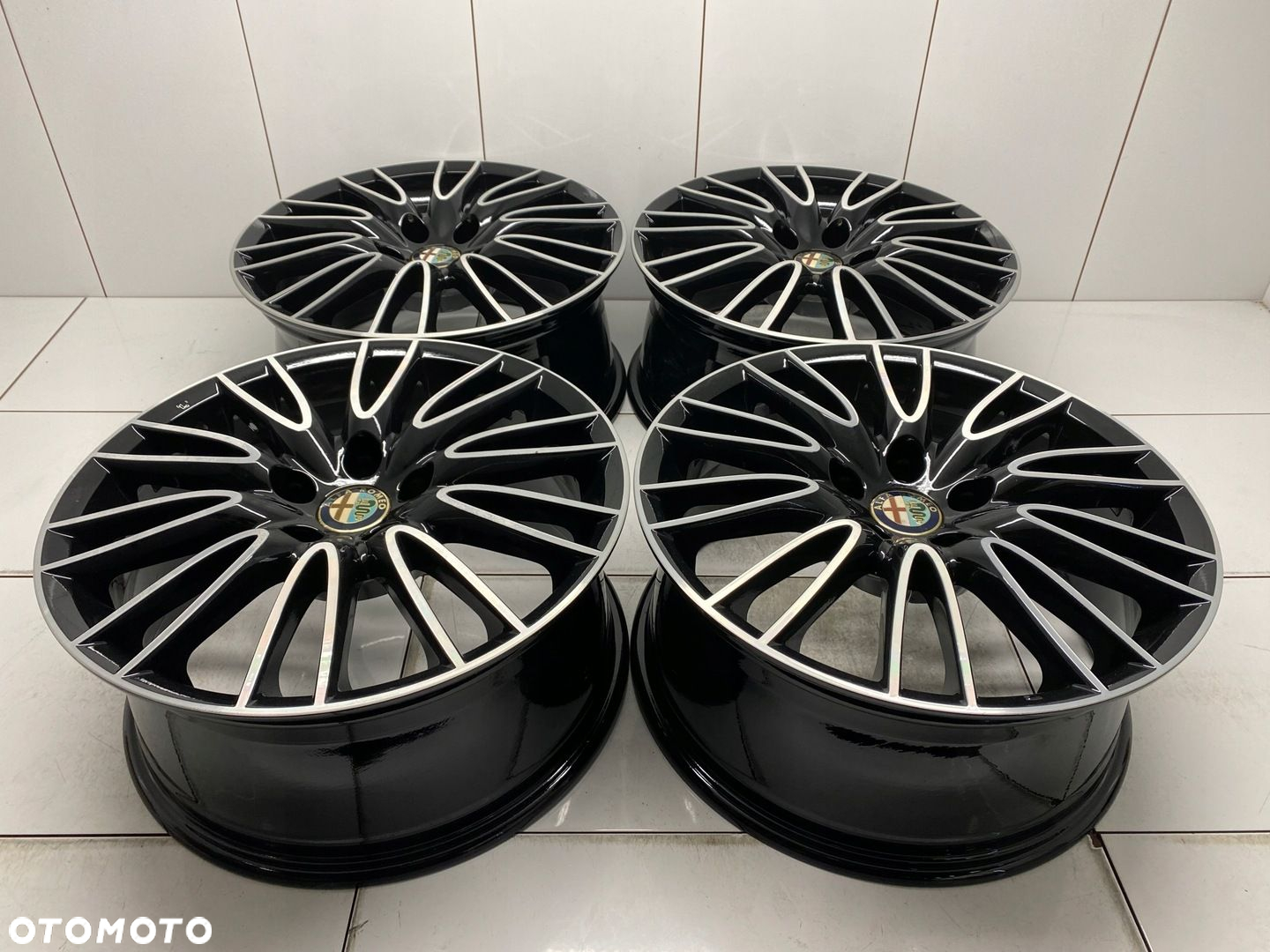 KOMPLET FELG ALFA ROMEO GULIA 159, Brera 7.5" x 17" 5x110 ET 41 - 2