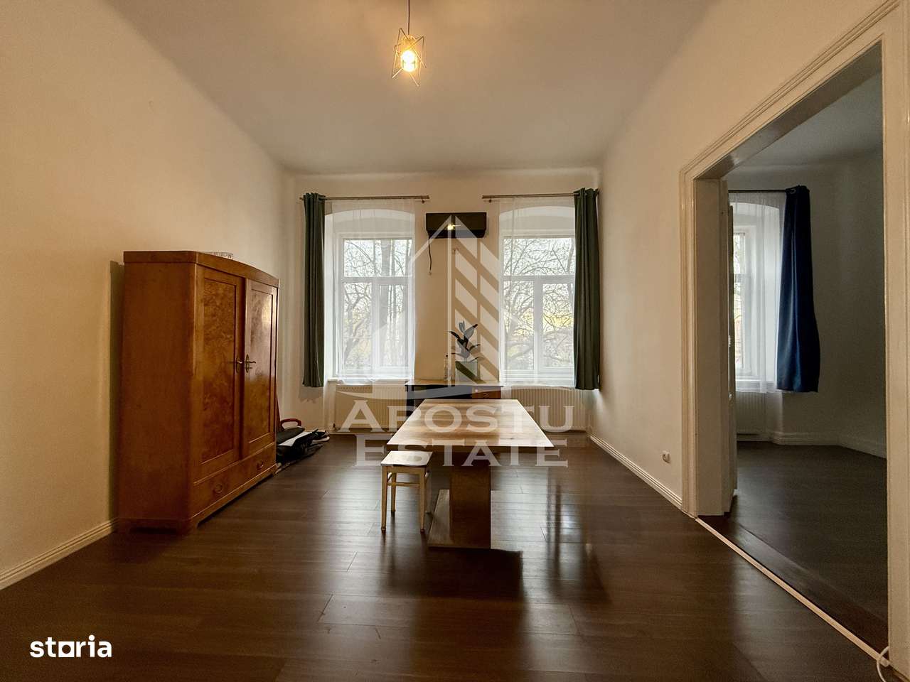 Apartament 3 camere, renovat, vedere la Bega, zona centrala - Imagine principală: 2/13