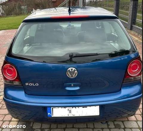 Volkswagen Polo - 2