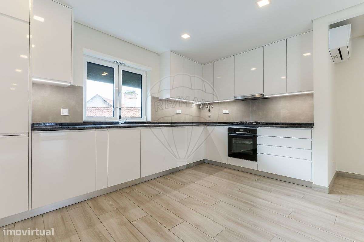 Apartamento T2 para venda - Grande imagem: 2/14