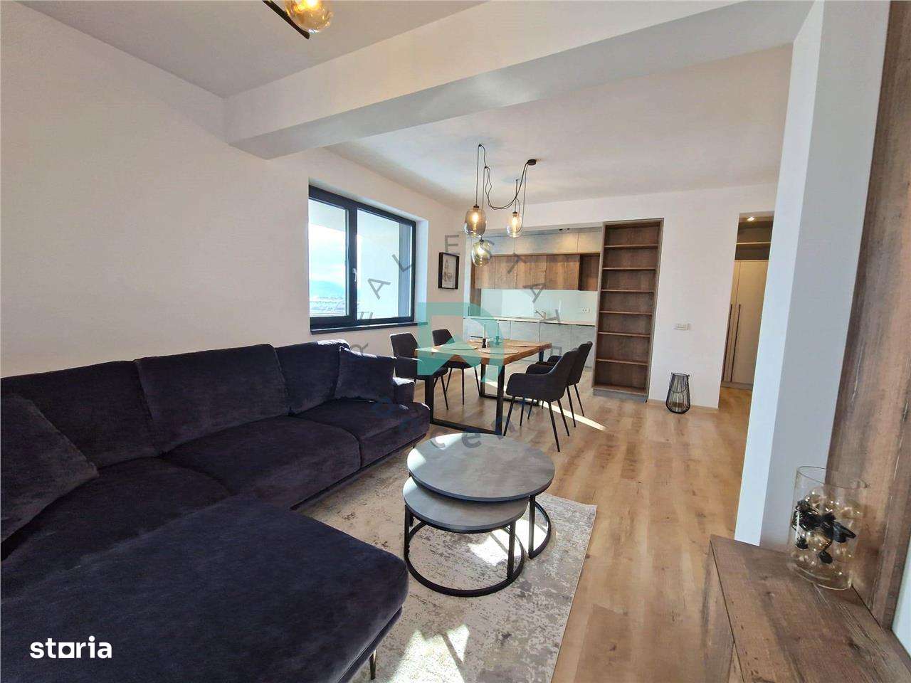 Apartament 3 camere, lux, parcare, Coresi, Brasov - Imagine principală: 2/17