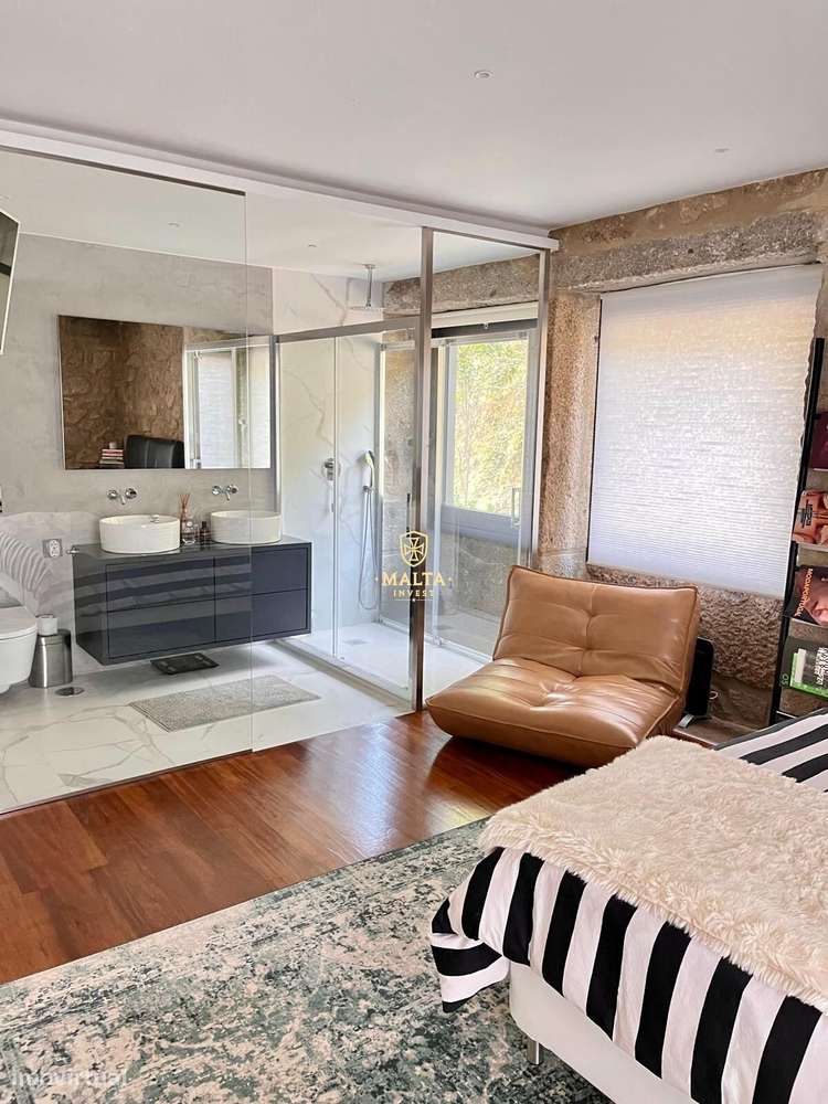 MORADIA EM PEDRA T2 – Charme Antigo com Conforto Moderno-18