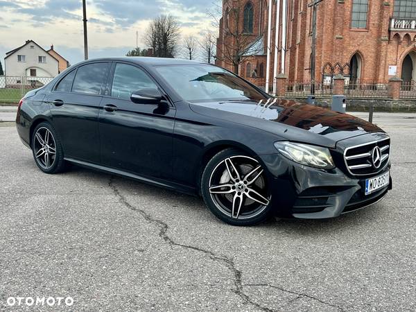 Mercedes-Benz Klasa E 220 d Business Edition 9G-TRONIC - 33