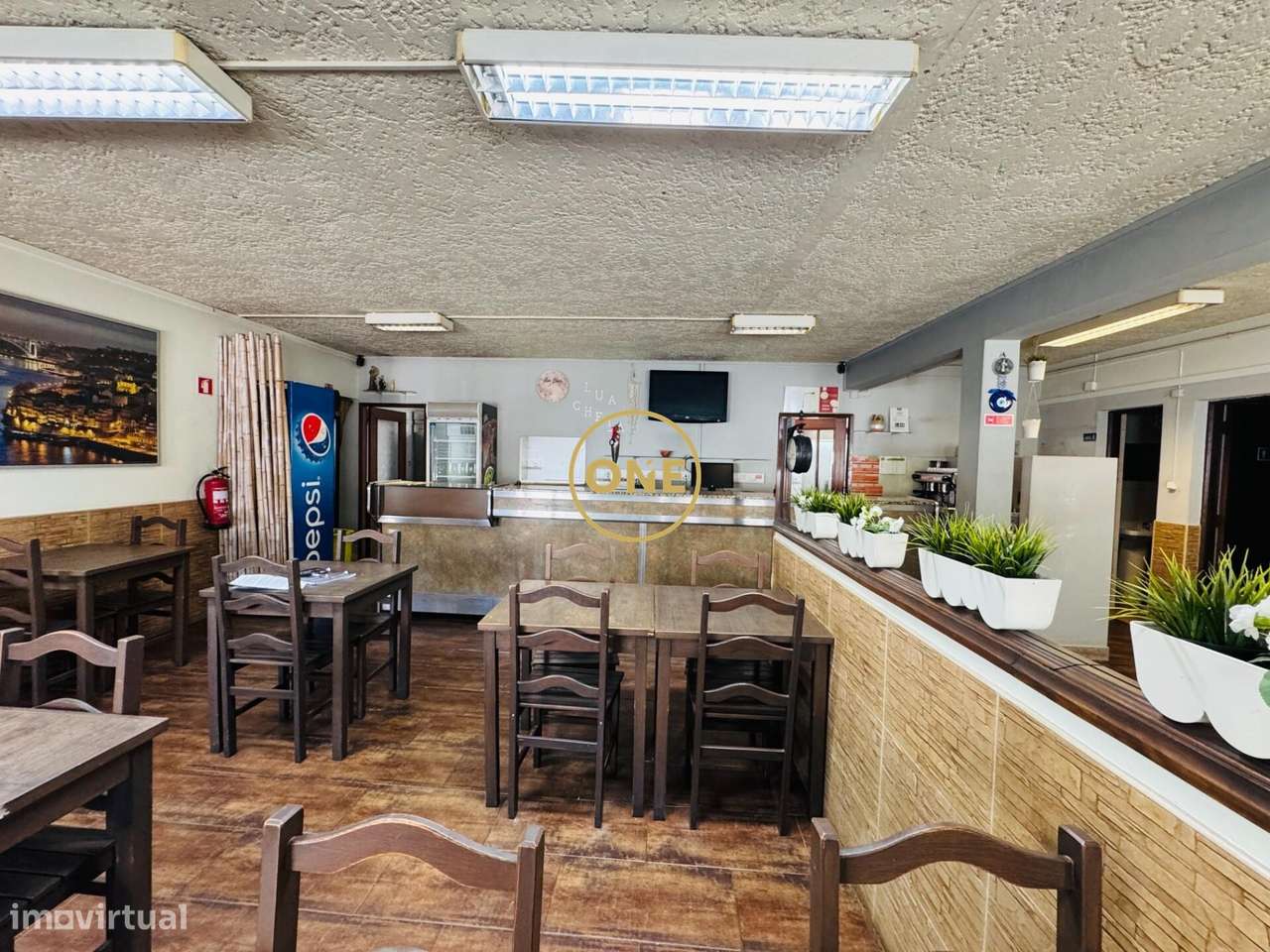 Trespasse Oportunidade | Restaurante/Café Equipado – Ruivães, Vila Nov - Grande imagem: 4/13