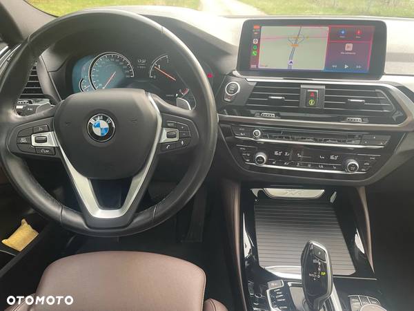 BMW X4 xDrive20d Advantage - 3