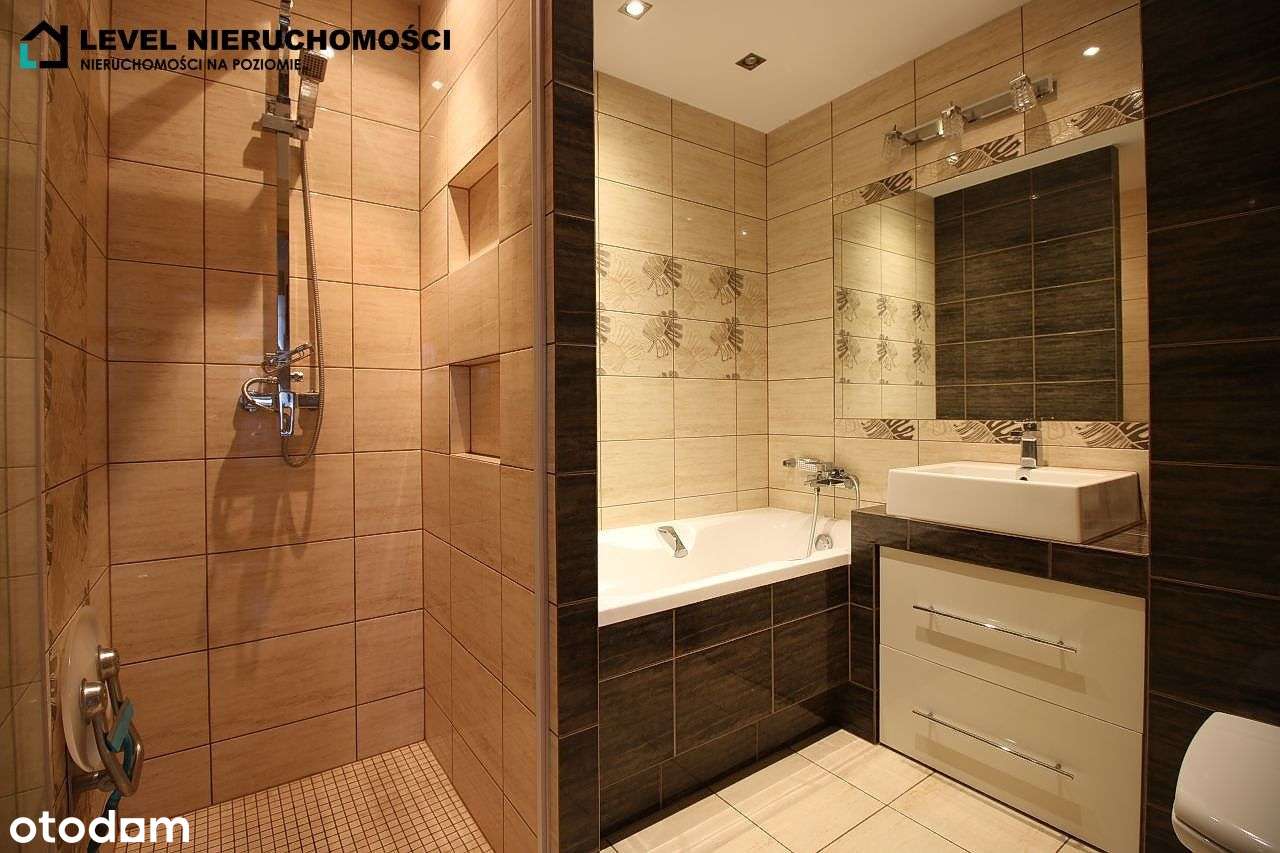 Dom w środku miasta-9