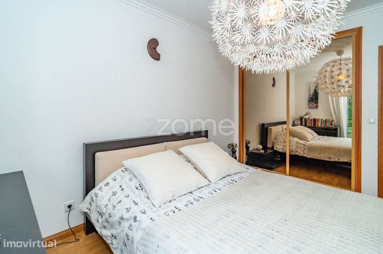 Apartamento T3+Garagem e Arrumo-21