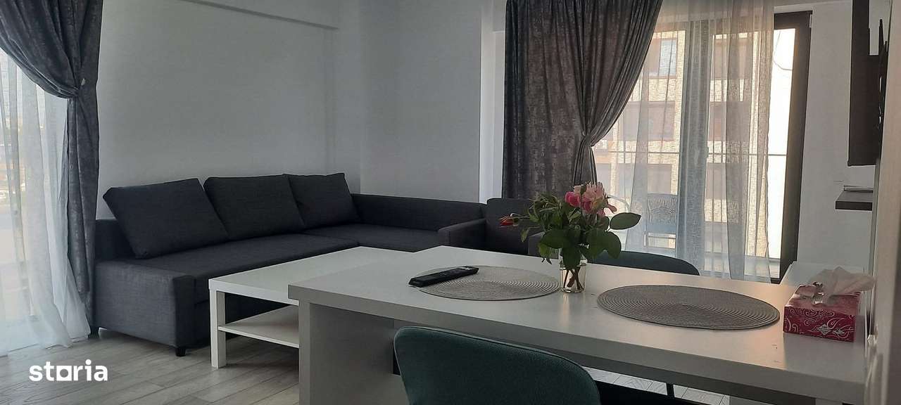 Inchiriez apartament 3 camere Faleză Dunării - Imagine principală: 3/8