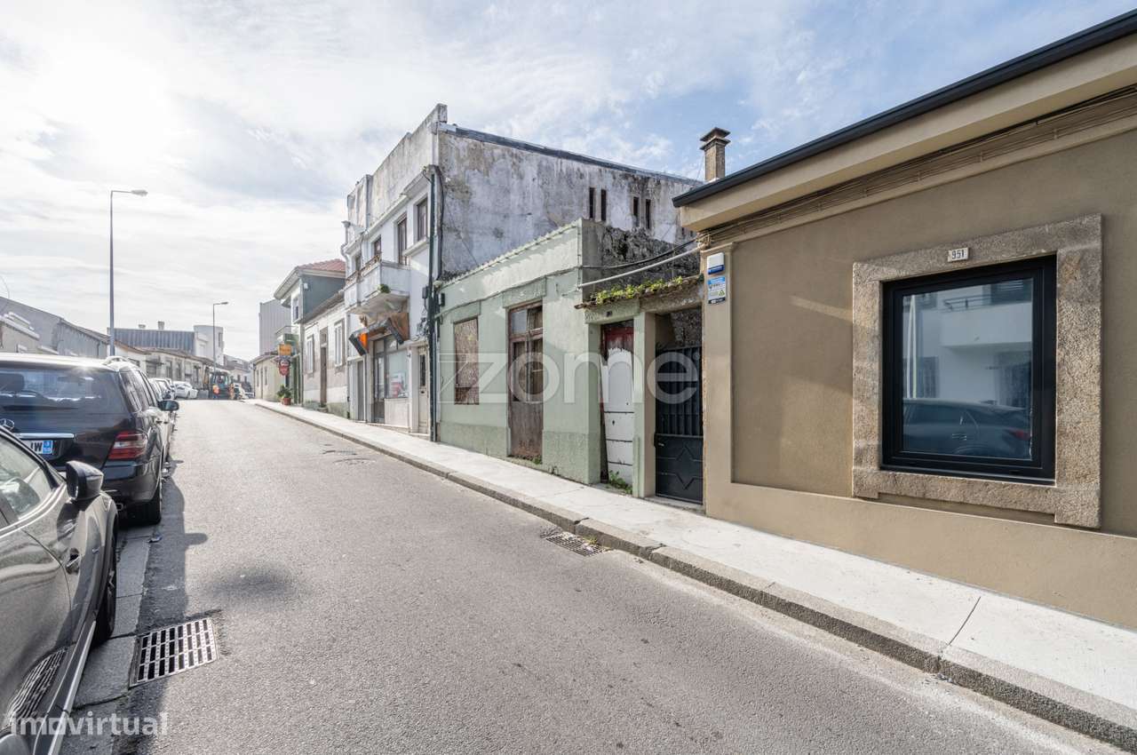 Ruína na Rua do Progresso - Perafita - Grande imagem: 4/15