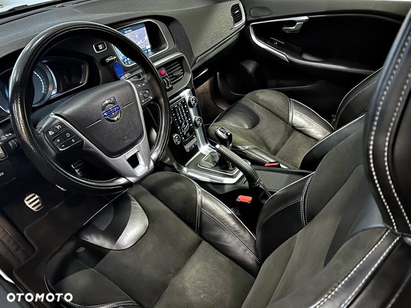 Volvo V40 D4 Drive-E R-Design Momentum - 9