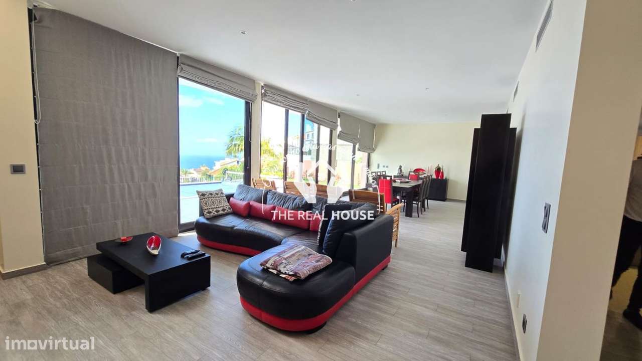 Moradia v3+1 funchal vista baia-26