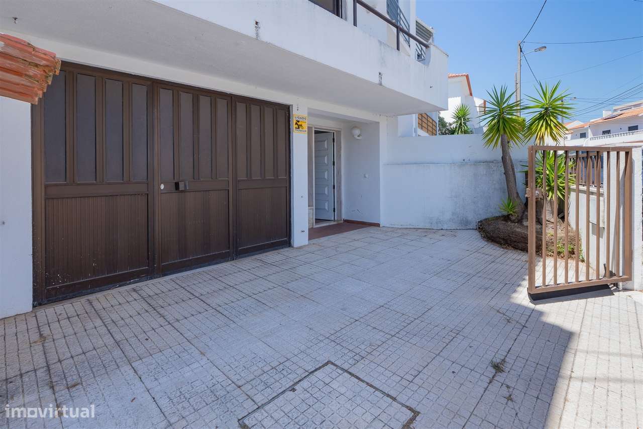 Moradia T2+1, em banda com Jardim, churrasqueira e garagem - Pau Gordo - Grande imagem: 5/45