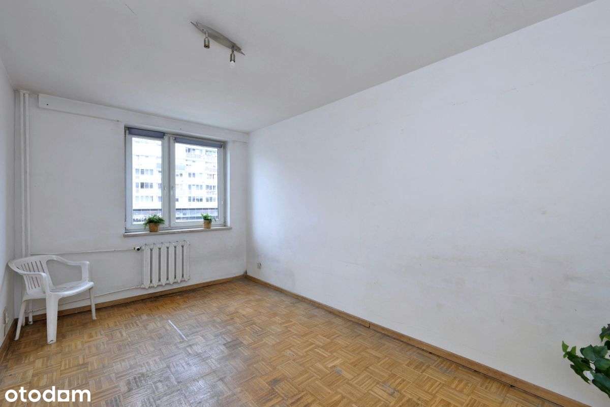 Mieszkanie 85m2 - 5 poki, budynek z 1993r - Metro-4