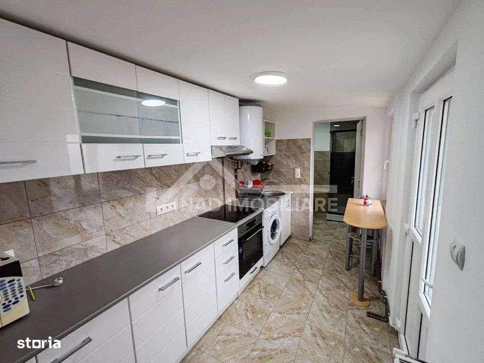 Casa individuala, 100 mp utili, 242 mp teren, Str. Trandafirilor-16