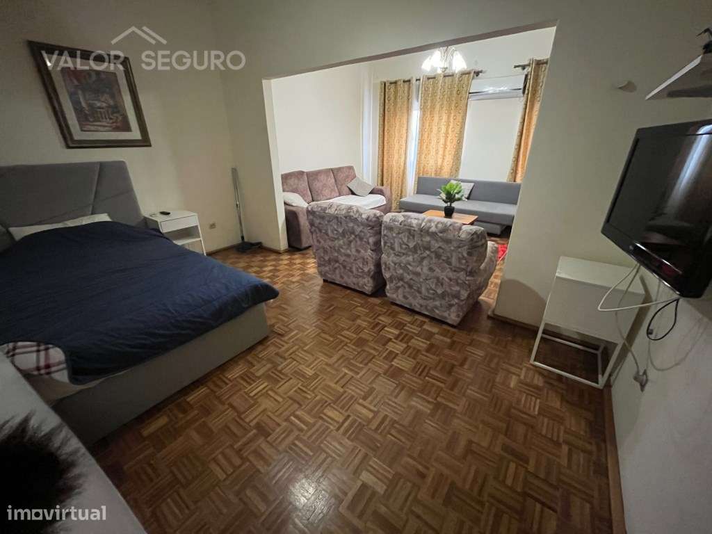 Apartamento T2 na Quinta das Drogas em Alverca do Ribatejo-33
