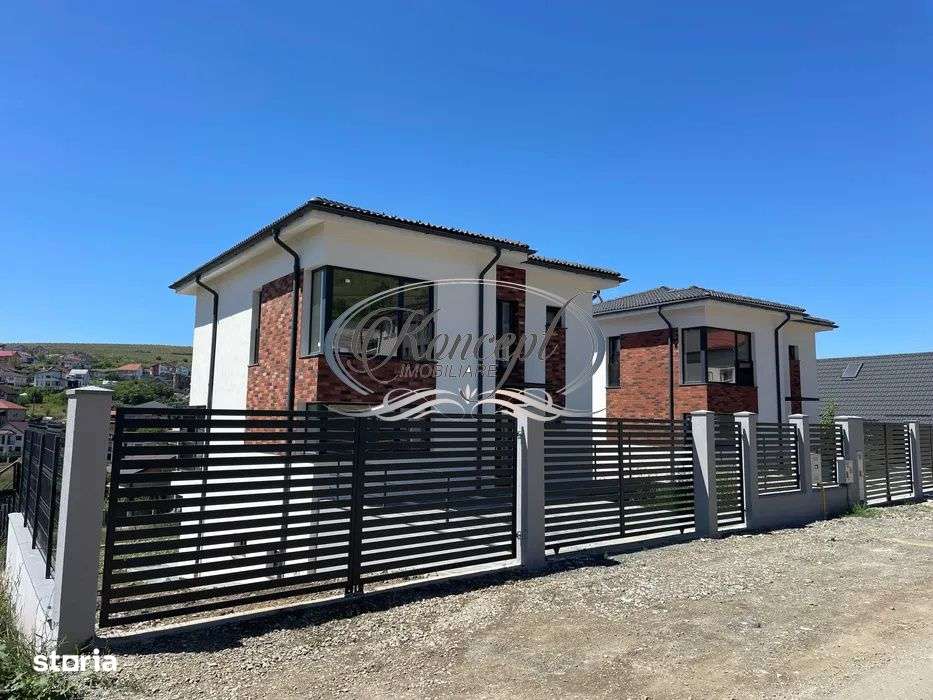 Casa spatioasa cu CF in Campenesti - Imagine principală: 2/12